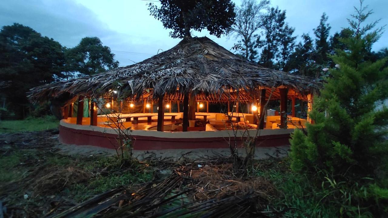 Stoneage Resort Sakleshpur Exteriör bild