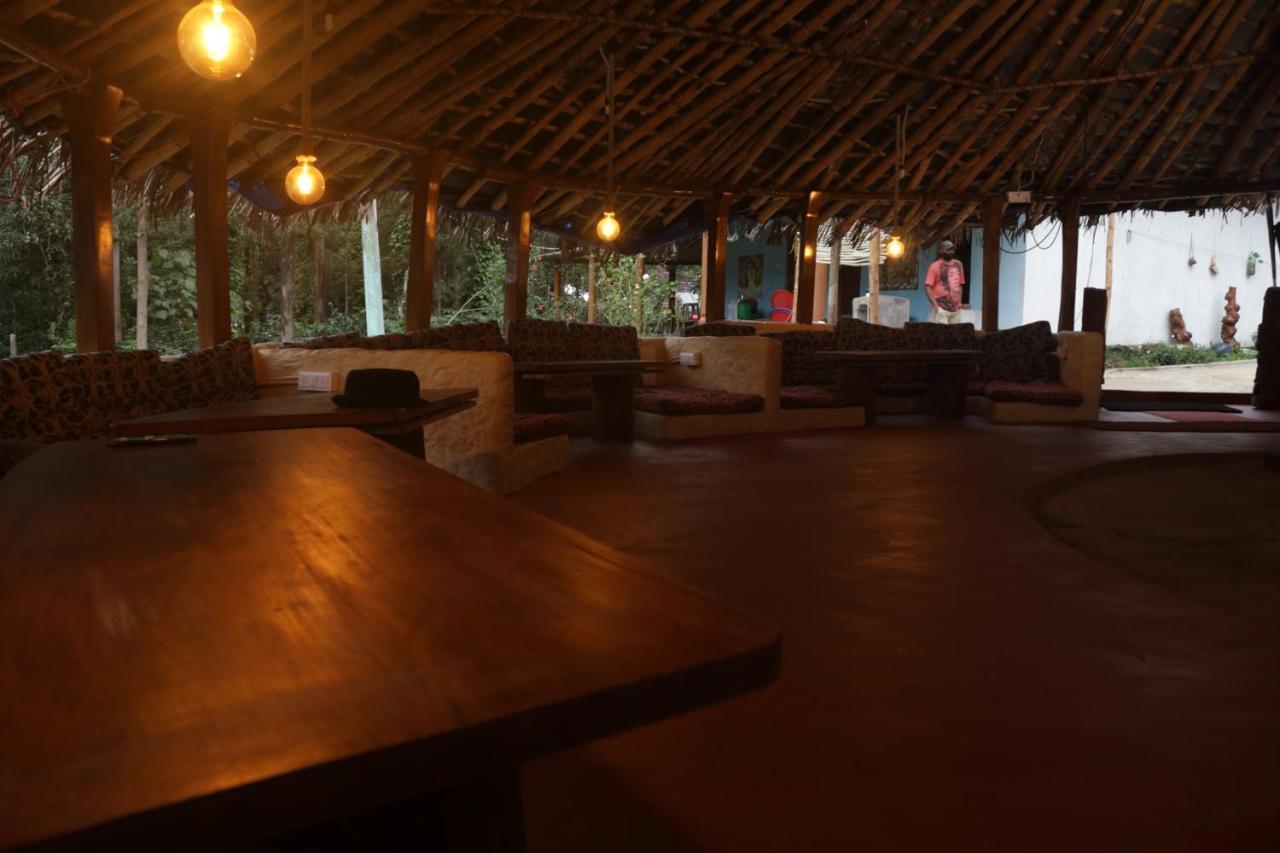 Stoneage Resort Sakleshpur Exteriör bild