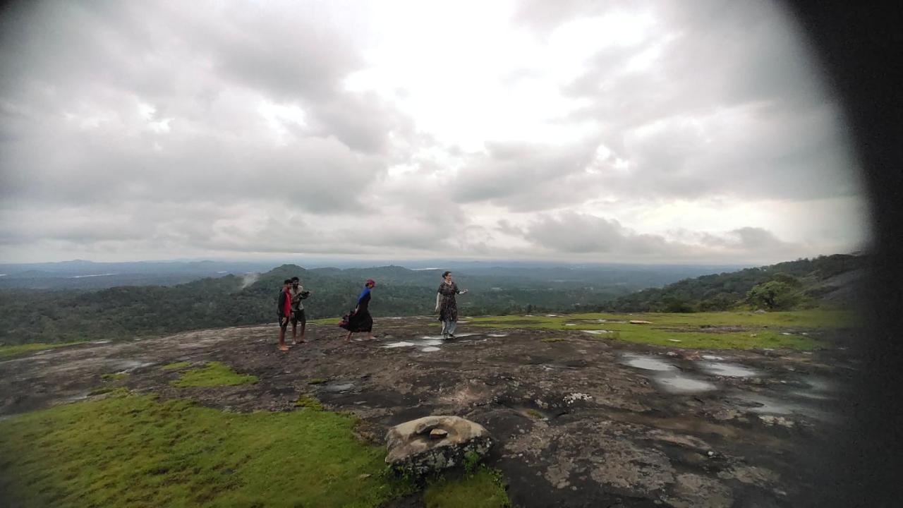 Stoneage Resort Sakleshpur Exteriör bild